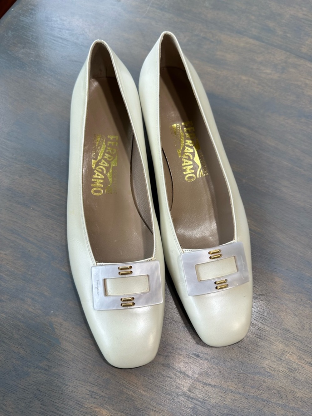 Salvatore Ferragamo Italy Pearl White Leather Low Heel Pumps Pearlized Buckle